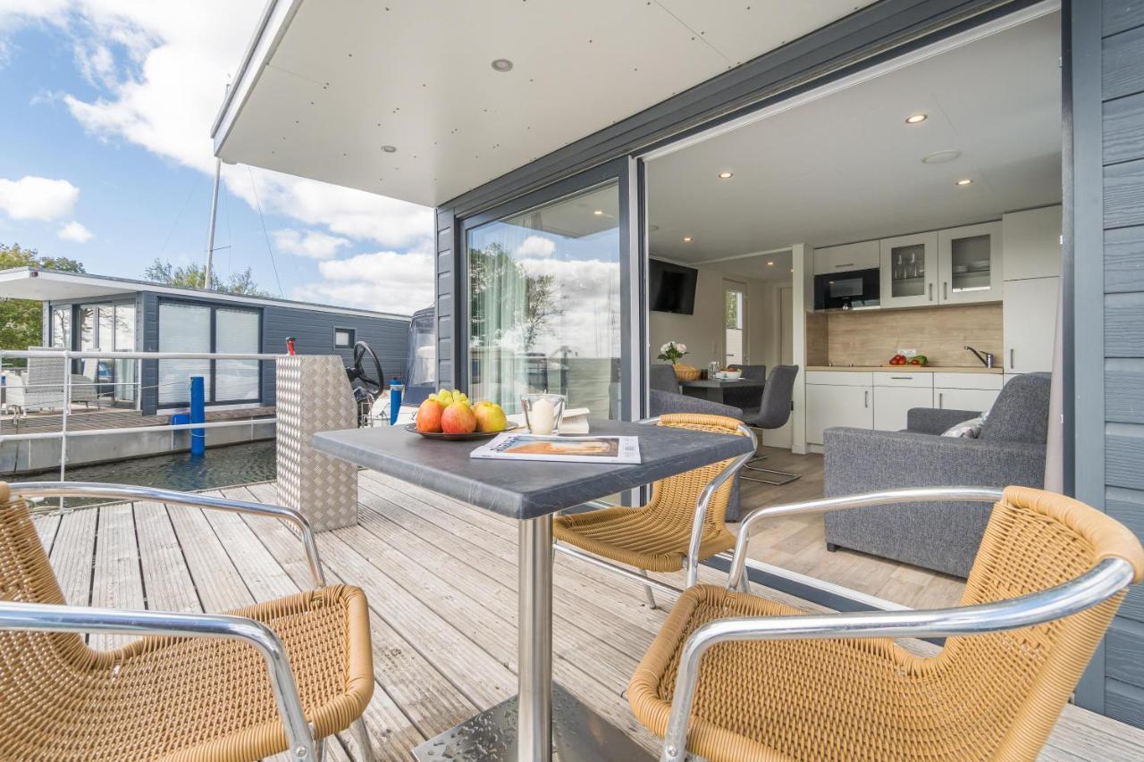 Marina Martinshafen Hotell Sassnitz Eksteriør bilde