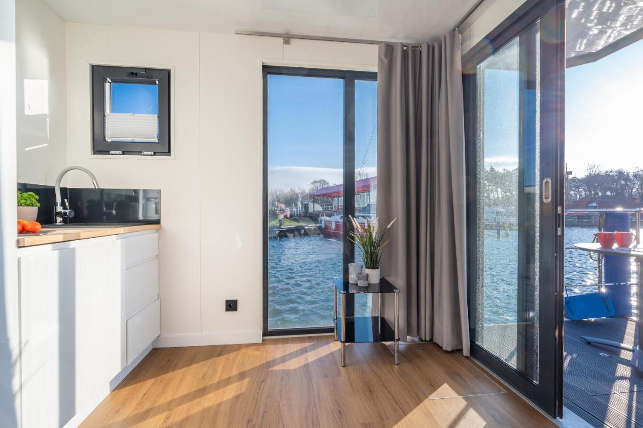 Marina Martinshafen Hotell Sassnitz Eksteriør bilde