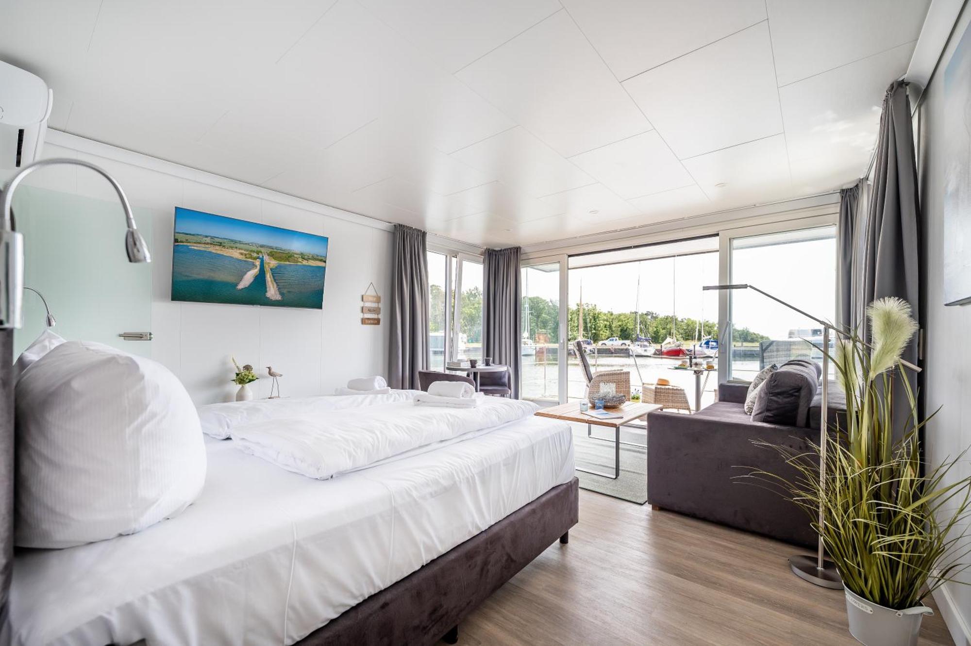 Marina Martinshafen Hotell Sassnitz Eksteriør bilde