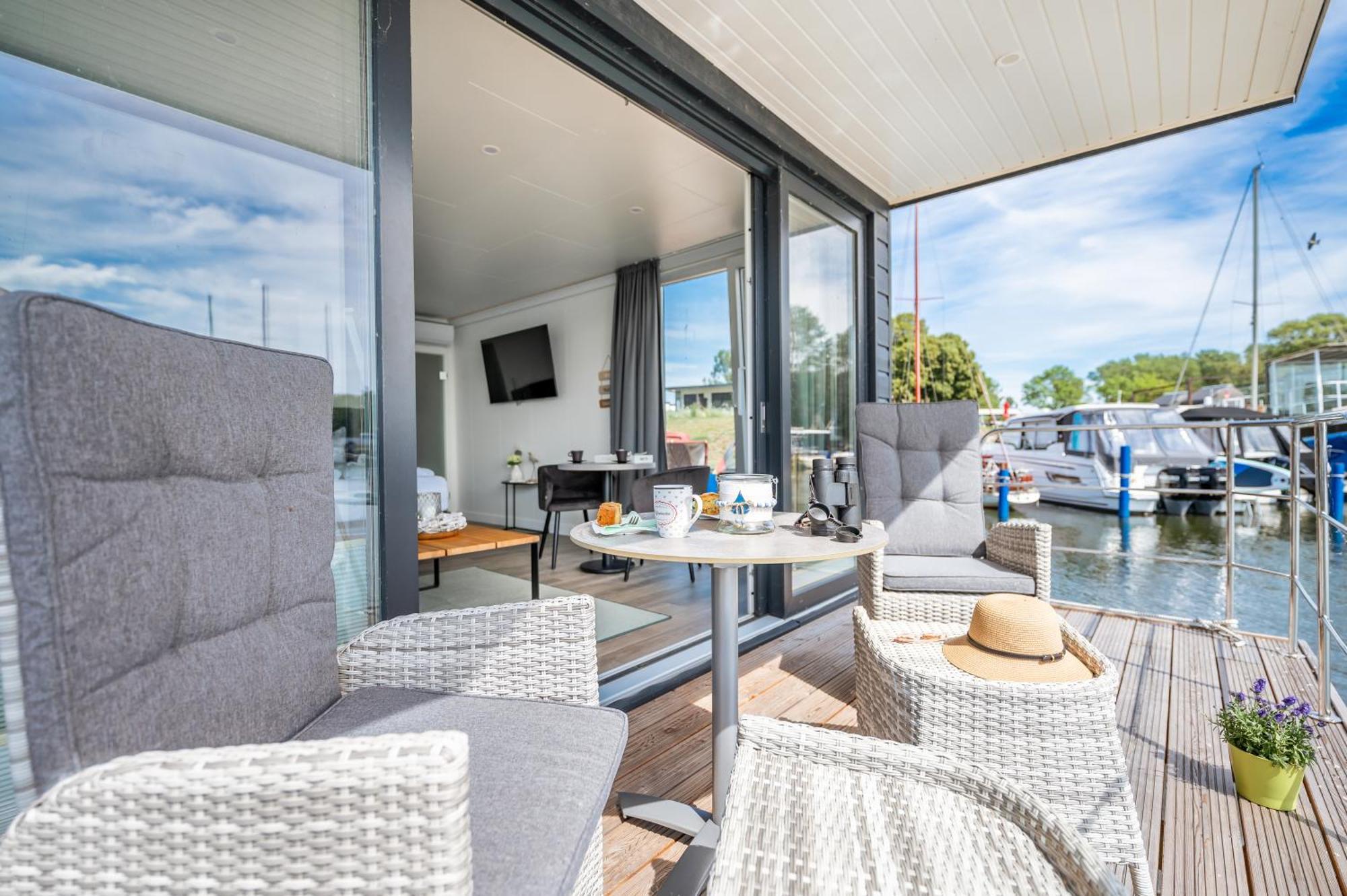 Marina Martinshafen Hotell Sassnitz Eksteriør bilde